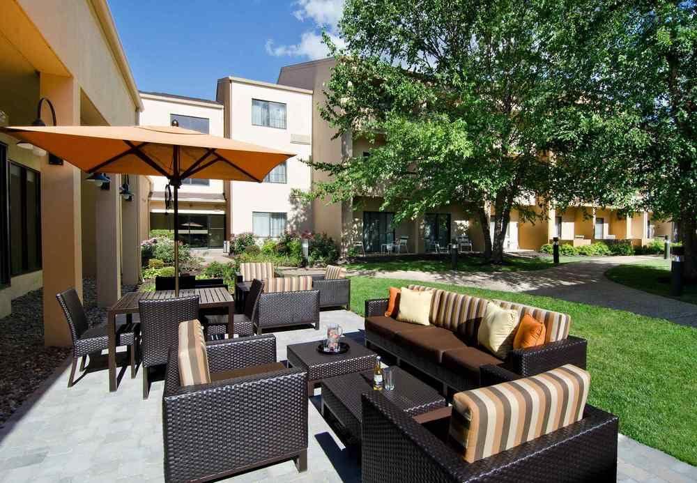 Courtyard Kansas City Overland Park/Metcalf, South Of College Boulevard Eksteriør billede