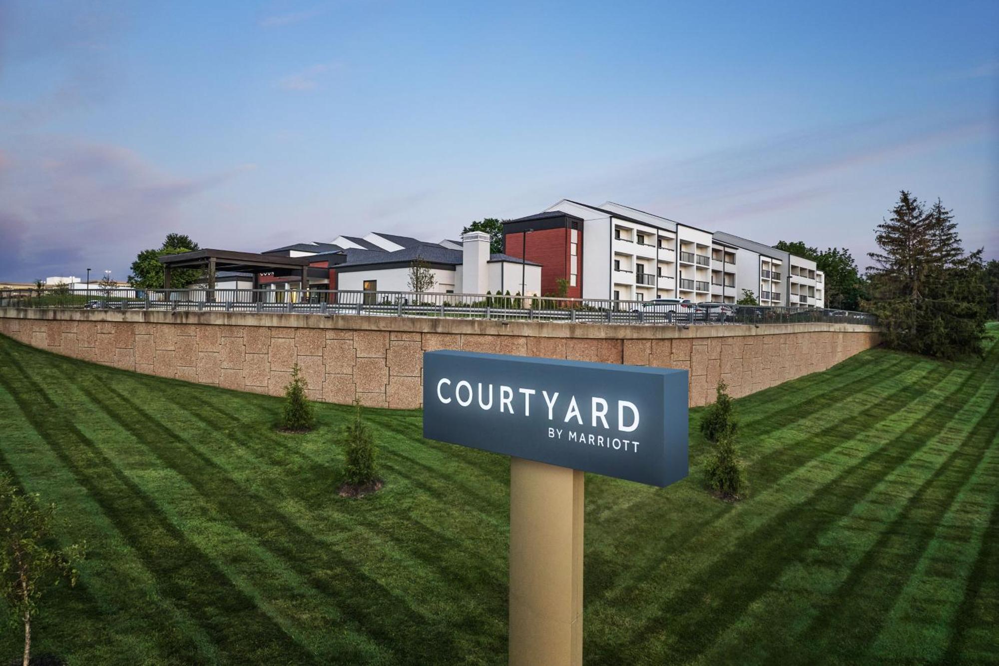 Courtyard Kansas City Overland Park/Metcalf, South Of College Boulevard Eksteriør billede