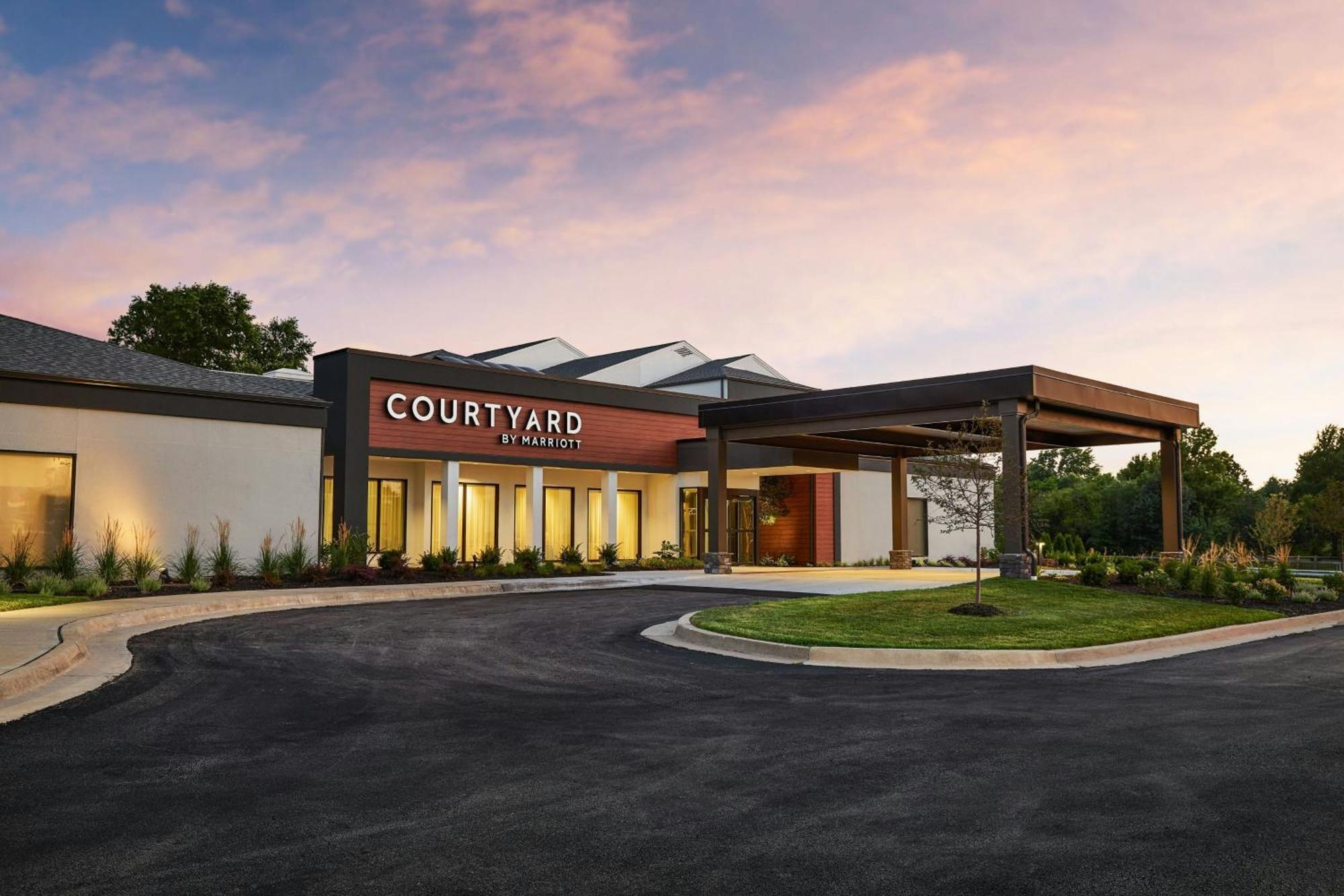 Courtyard Kansas City Overland Park/Metcalf, South Of College Boulevard Eksteriør billede